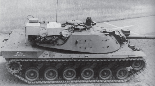 MBT-70 с установленным испытательным оборудованием